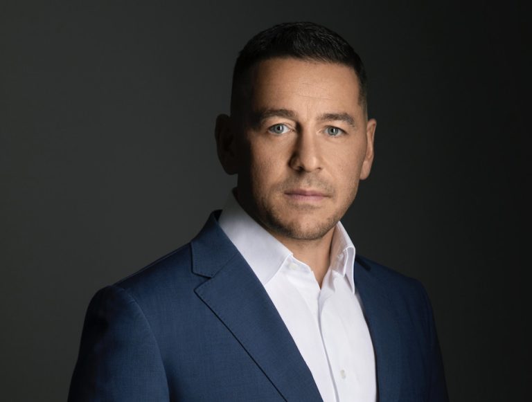 Domnul Iustin Paraschiv